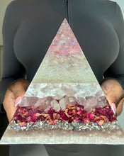 Load image into Gallery viewer, Rose Quartz Orgone

